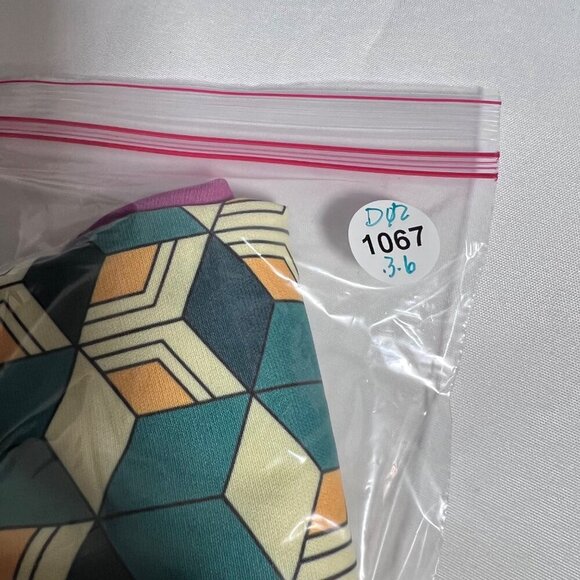 Anime pet costume Size Large - Picture 9 of 10